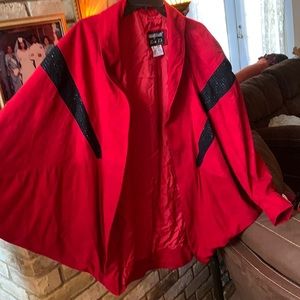 Begedor by D de D Cape